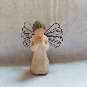 Angel of Prayer Resin figure by Susan Lordi - 1999